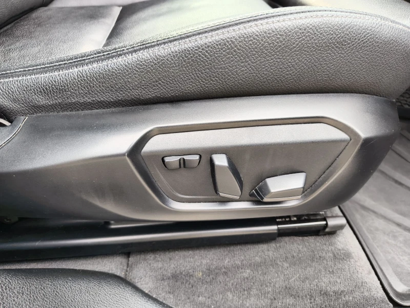 BMW X4 F26 30d M-Pack, снимка 16 - Автомобили и джипове - 52395892