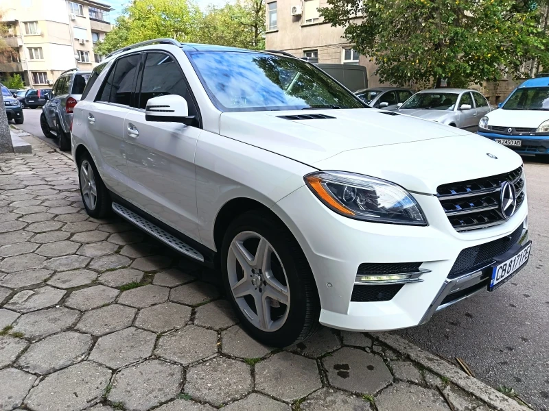 Mercedes-Benz ML 350  AMG, Airmatic, 360  камера, снимка 2 - Автомобили и джипове - 52338927