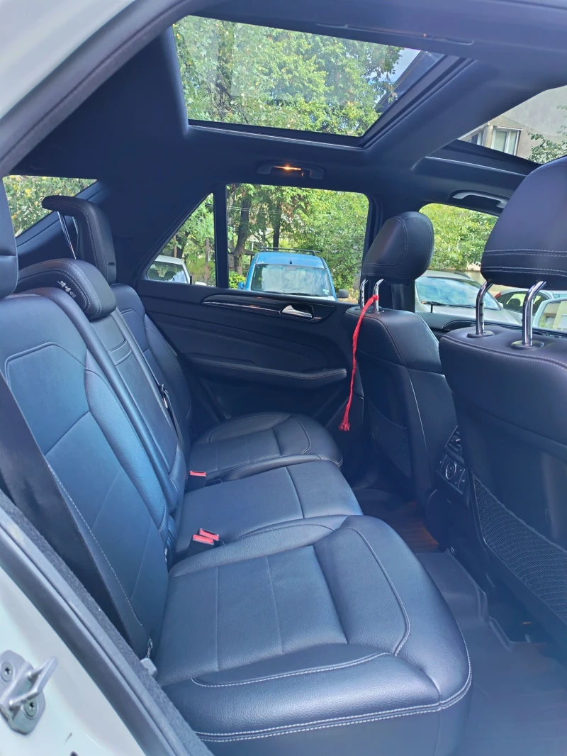 Mercedes-Benz ML 350  AMG, Airmatic, 360  камера, снимка 14 - Автомобили и джипове - 52338927