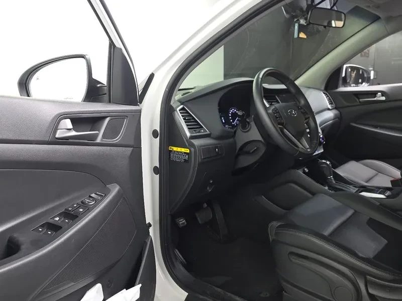 Hyundai Tucson 2.0/2WD/SMART/��������/��������� | Mobile.bg � ����������� 10