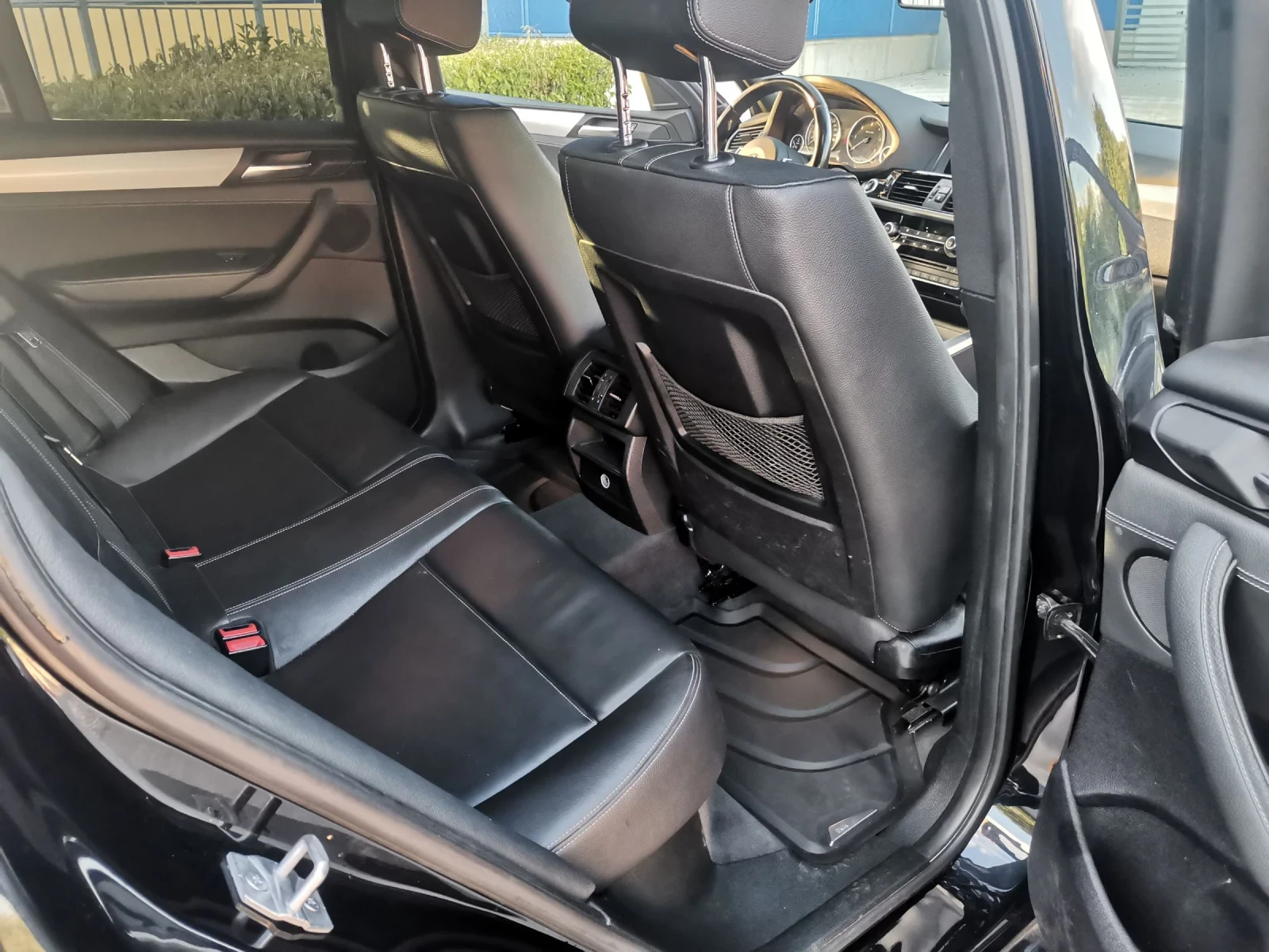 BMW X4 F26 30d xDrive M-Pack - изображение 9