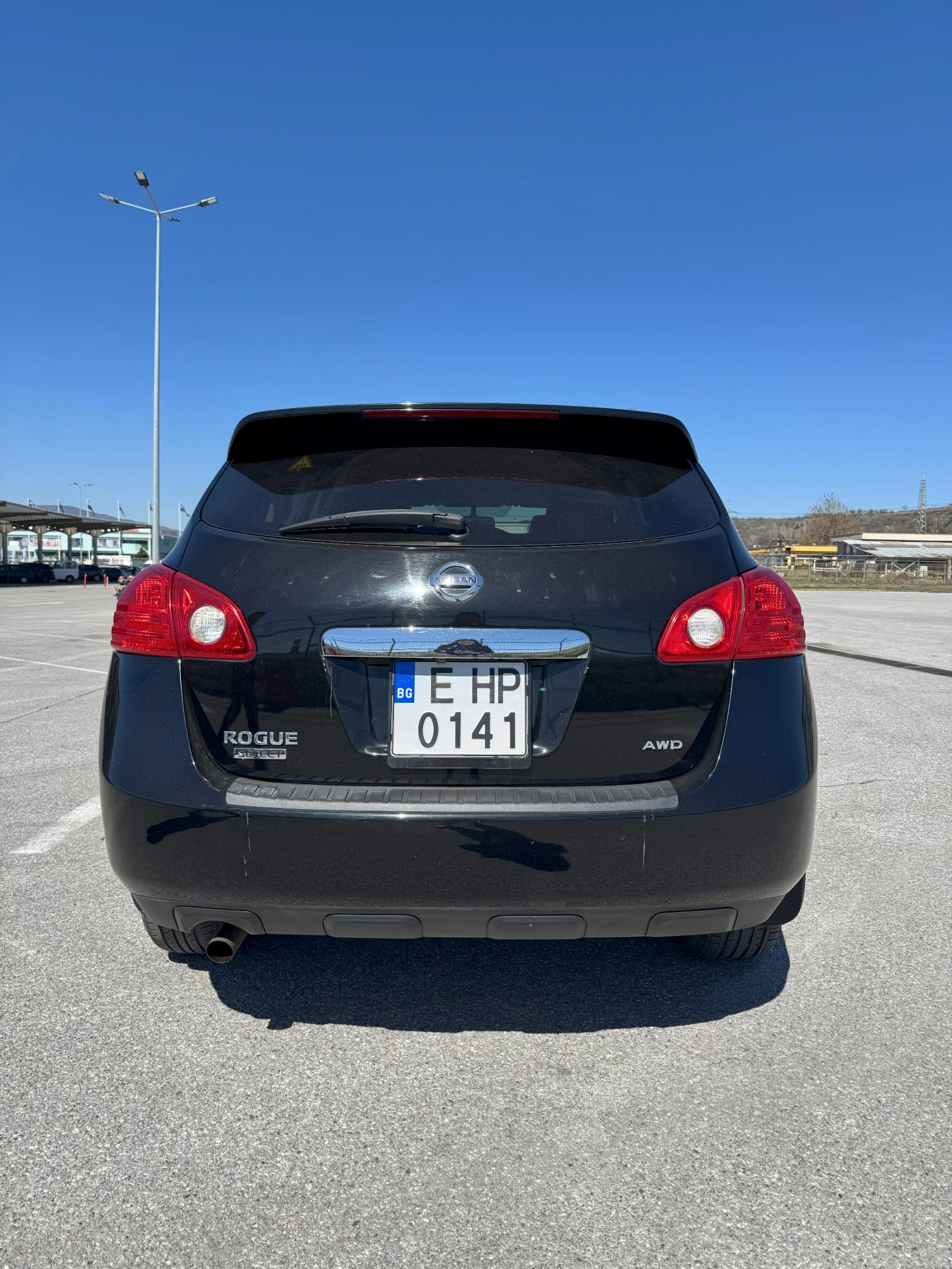 Nissan Rogue Select 2.5 - изображение 4