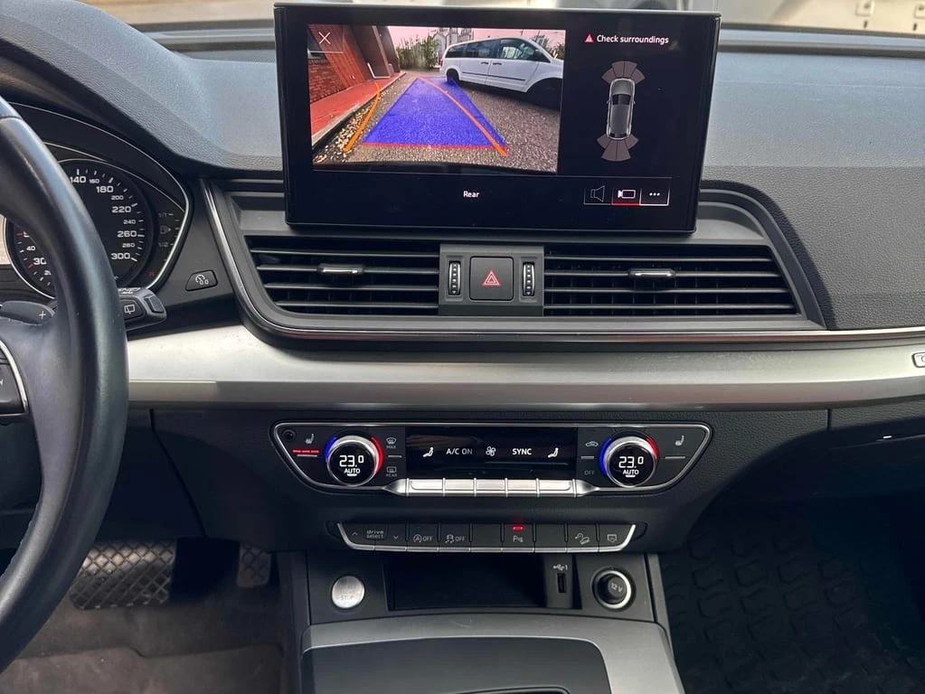 Audi Q5 * Komfort * CARFAX * БЕЗ ПЪРВОНАЧАЛНА ВНОСКА - изображение 9