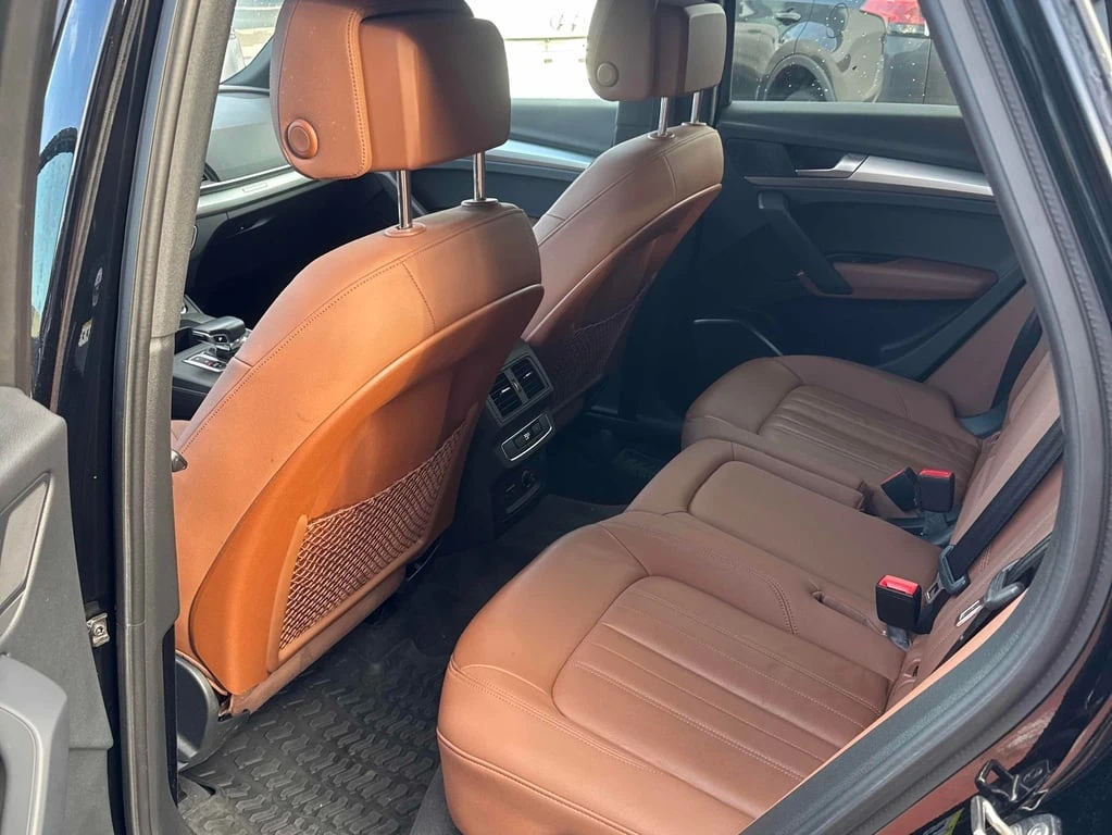 Audi Q5 * Komfort * CARFAX * БЕЗ ПЪРВОНАЧАЛНА ВНОСКА - изображение 10