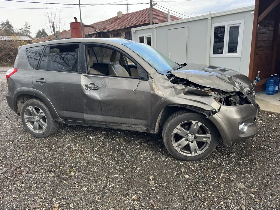 Toyota Rav4  ! 2.2 dcat 150 | Mobile.bg   3