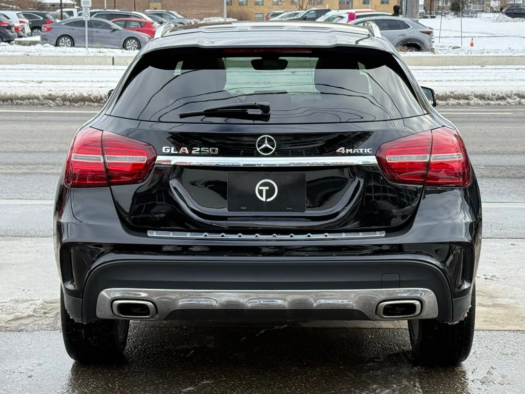 Mercedes-Benz GLA * 250 //AMG PKG | PANO | NAVI | BACK UP CAMERA * C - изображение 8