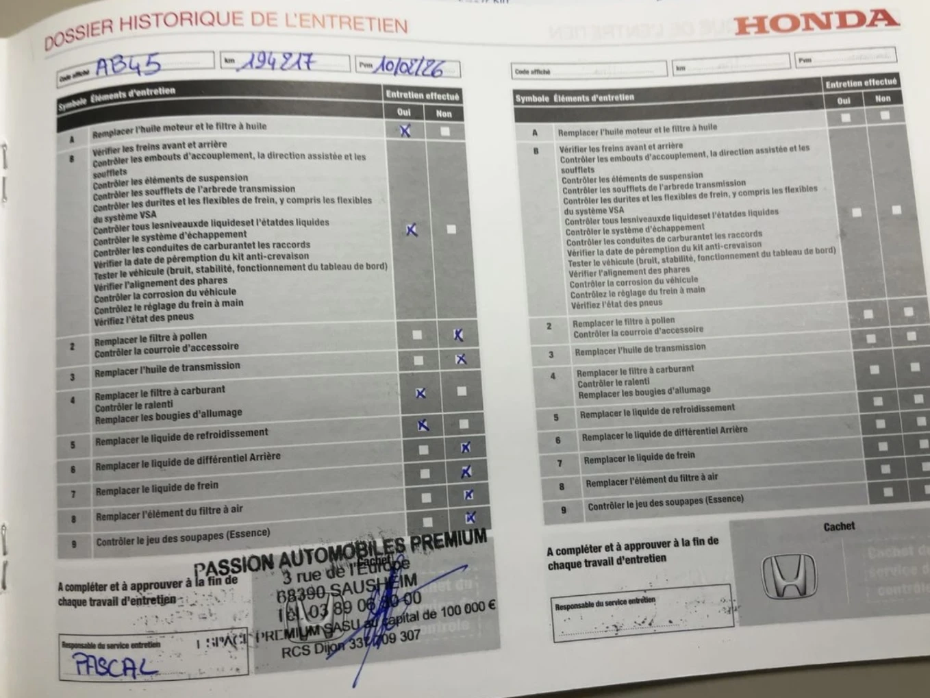 Honda Cr-v 1.6 DTEC 160к.с. 4WD СЕРВИЗНА ИСТОРИЯ, снимка 14 - Автомобили и джипове - 53897121