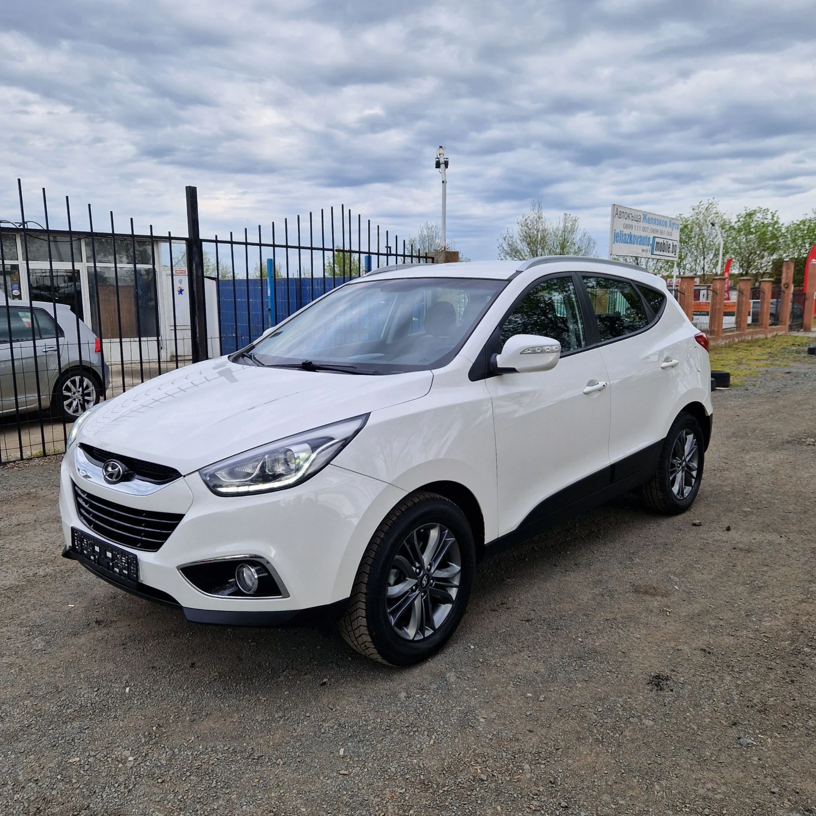 Hyundai IX35 1.7CRDi FaceLift, снимка 7 - Автомобили и джипове - 54428226