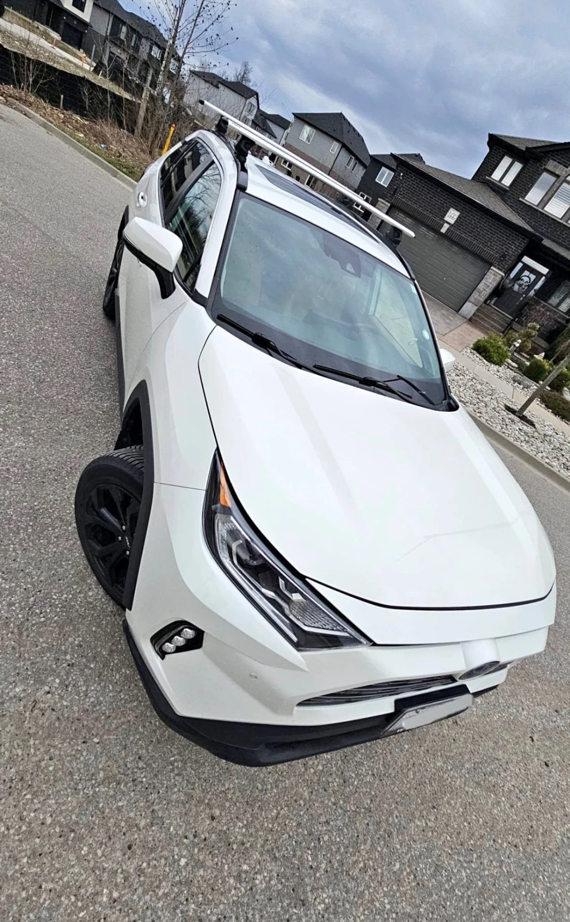 Toyota Rav4 HYBRID LIMITED * JBL * МЪРТВА ТОЧКА * ОБДУХВАНЕ * , снимка 2 - Автомобили и джипове - 54471067