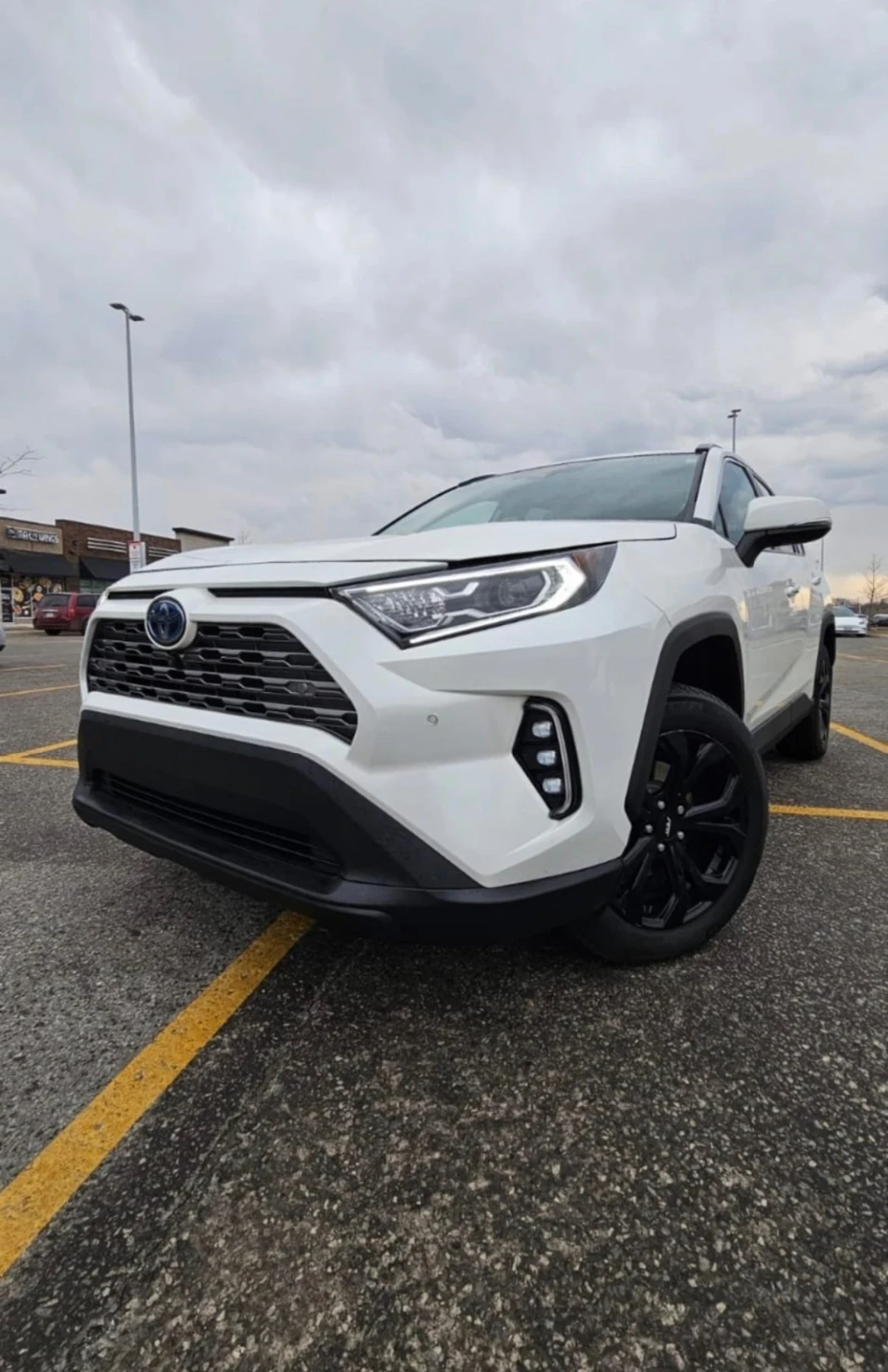 Toyota Rav4 HYBRID LIMITED * JBL * МЪРТВА ТОЧКА * ОБДУХВАНЕ * 
