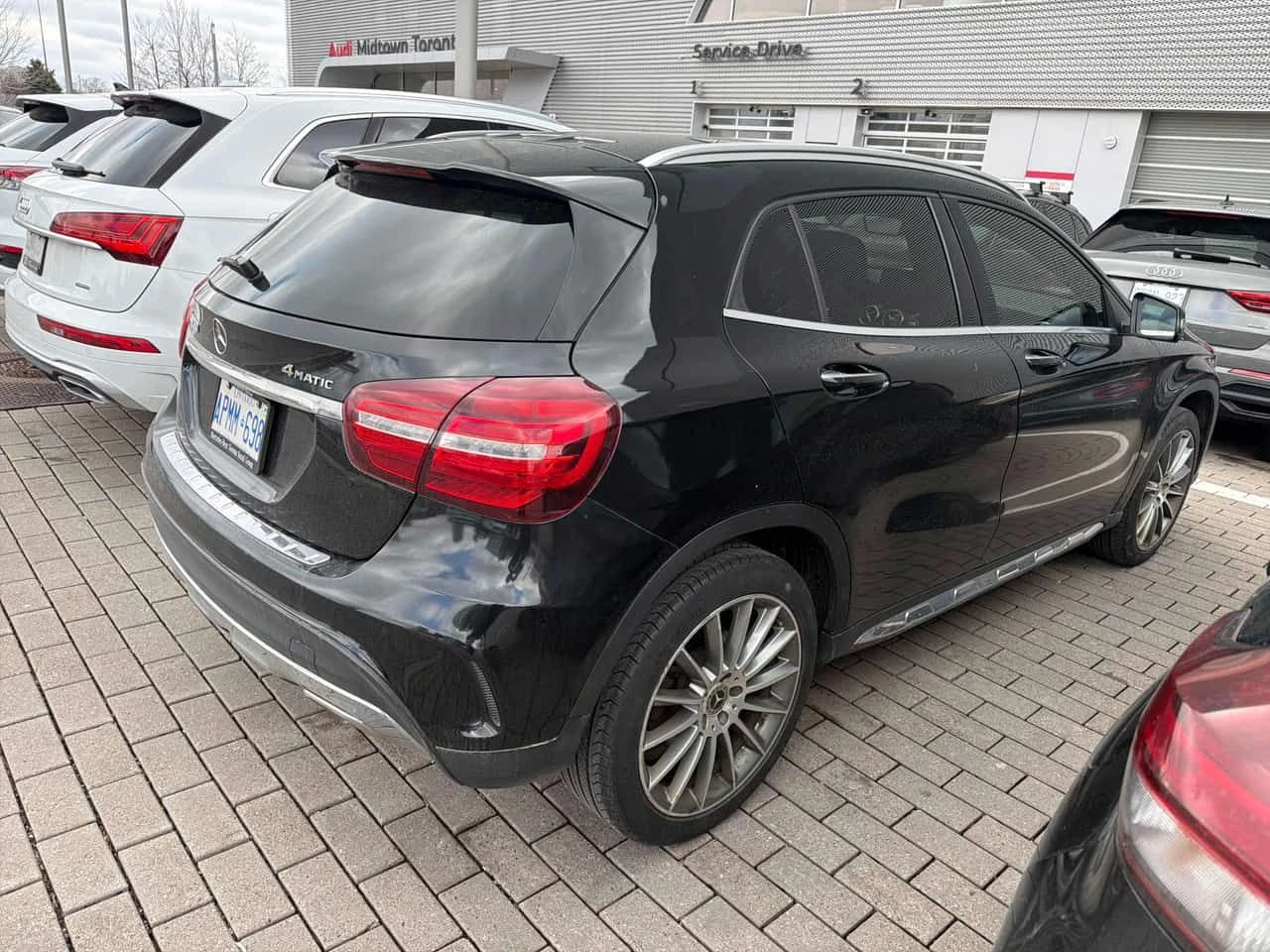 Mercedes-Benz GLA * 250 * АВТОКРЕДИТ * ПРЕДСТАВИТЕЛСТВО НА AUDI, снимка 4 - Автомобили и джипове - 54716446