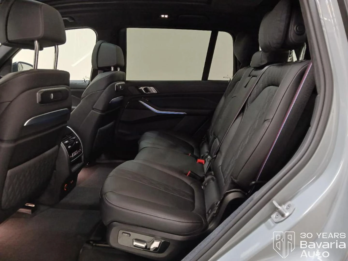 BMW X7 40d xDrive M Spot Paket, снимка 7 - Автомобили и джипове - 54970134