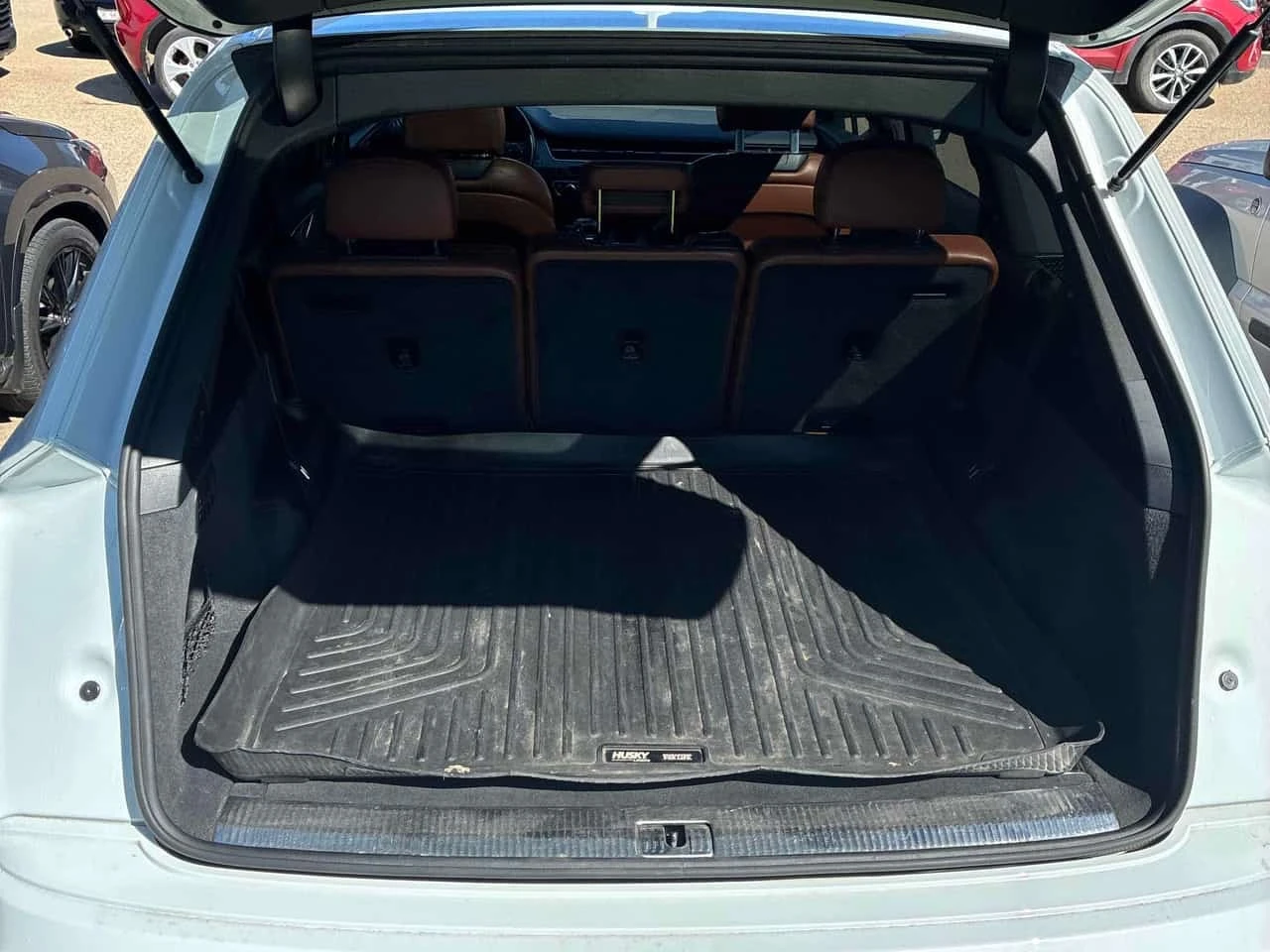 Audi Q7 3.0T Technik / B&O / LED / 360 / DIS / МАСАЖИ / , снимка 13 - Автомобили и джипове - 55735108