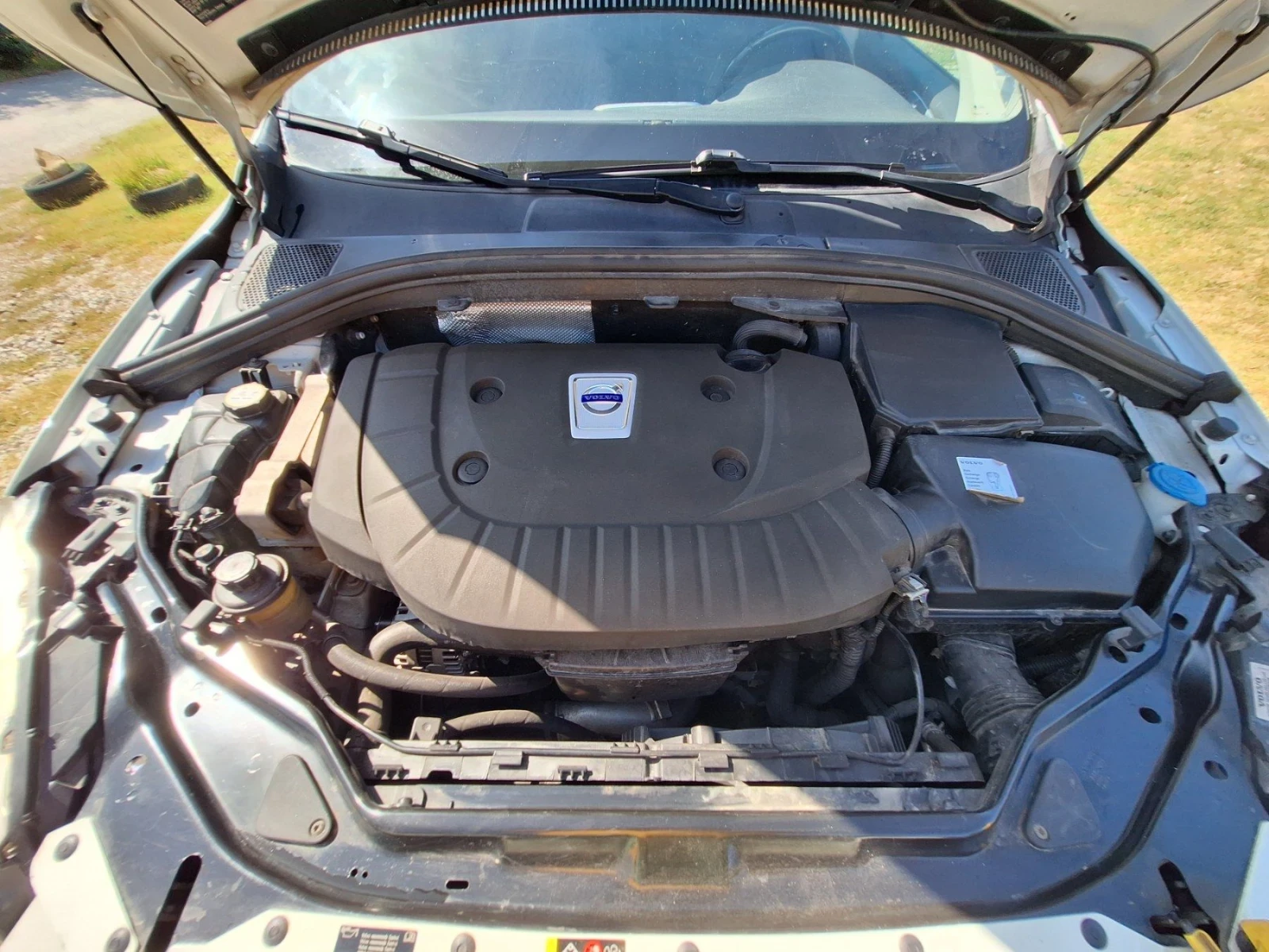 Volvo XC60 2.4 Литров мотор, снимка 10 - Автомобили и джипове - 55883467