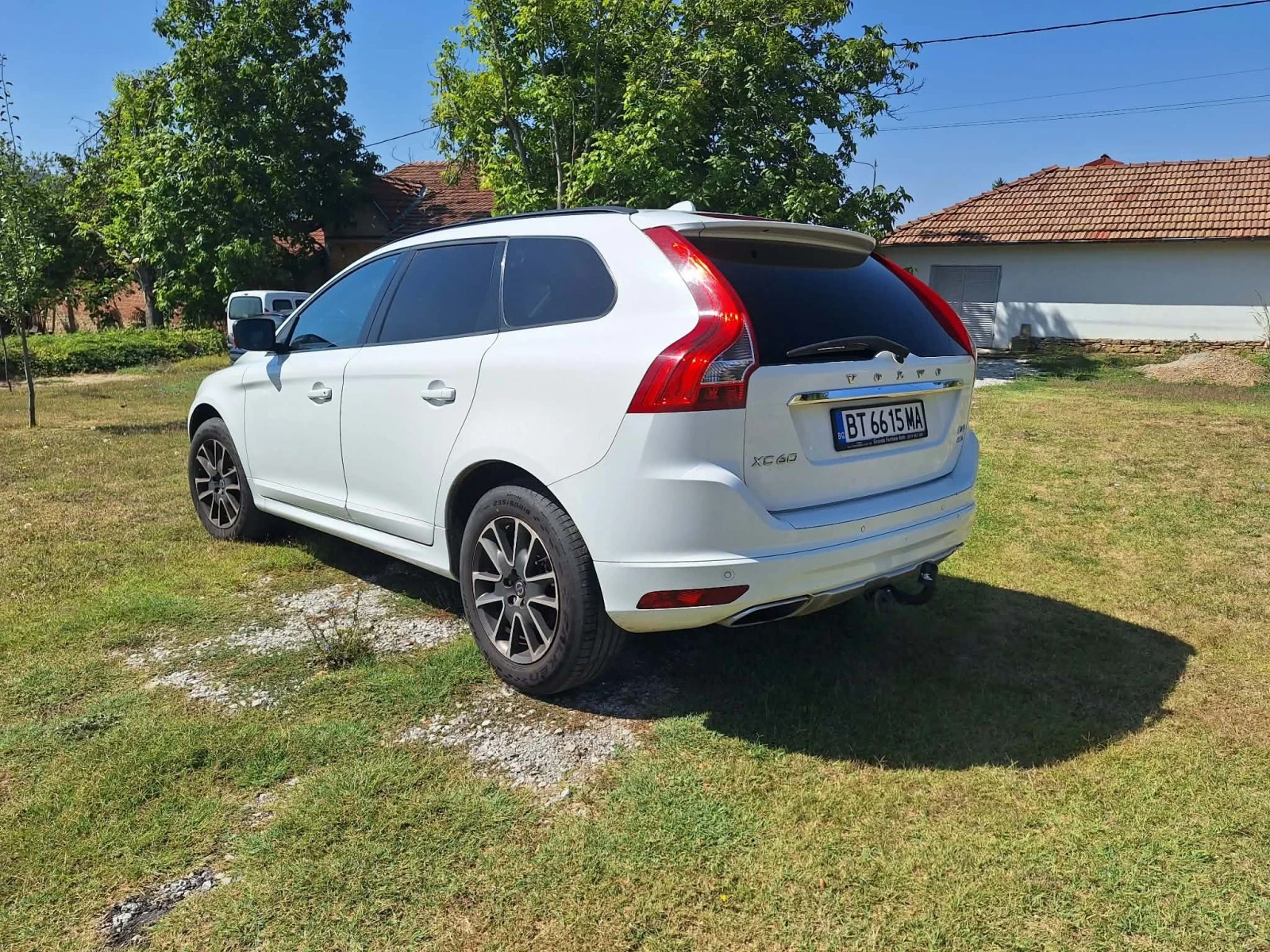 Volvo XC60 2.4 Литров мотор, снимка 5 - Автомобили и джипове - 55883467