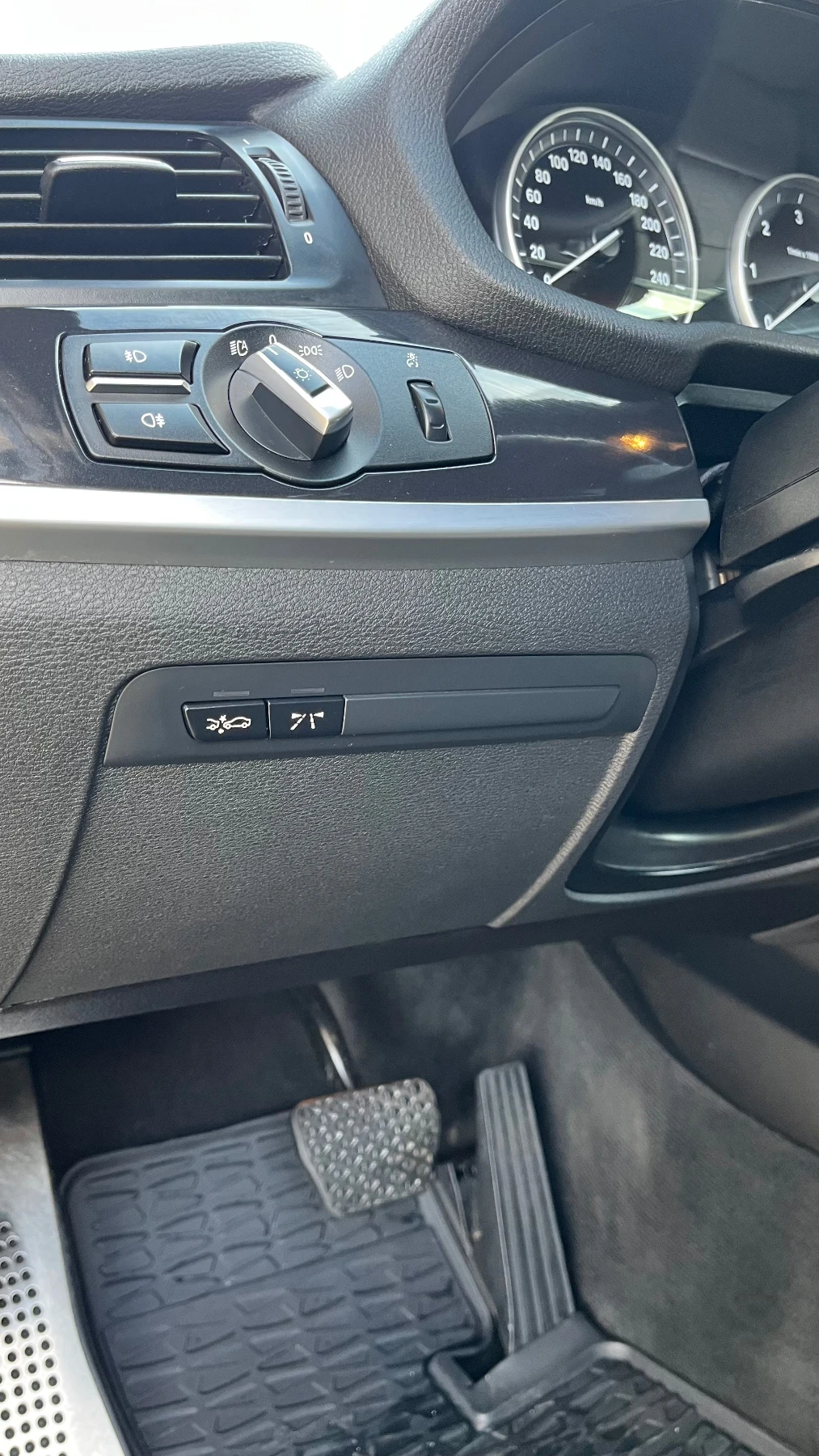 BMW X3 X Drive D35, снимка 10 - Автомобили и джипове - 56074638