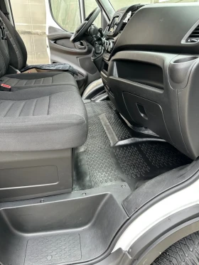 Iveco 35S18 Фургон, снимка 16