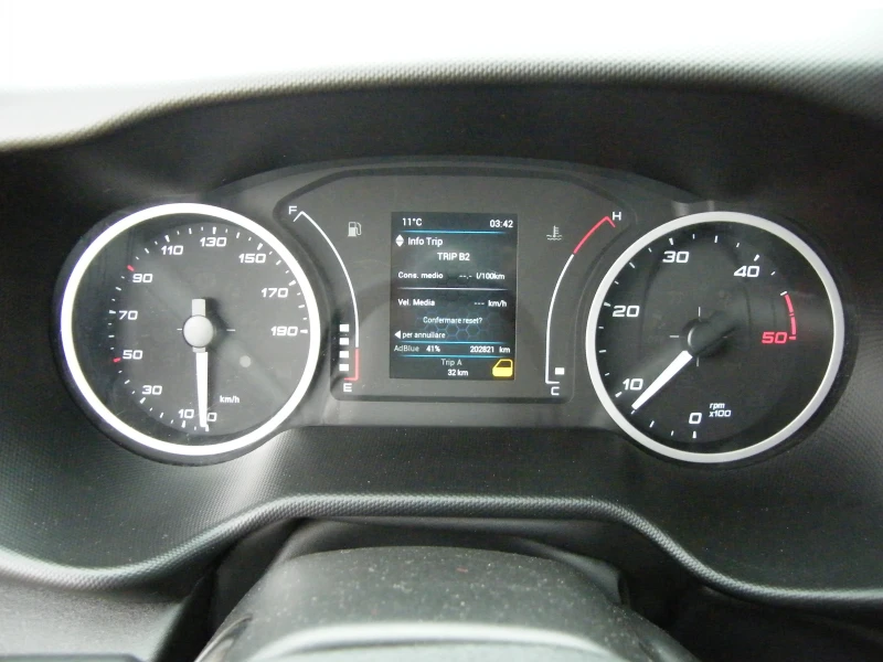 Iveco 35s16 MAXI, снимка 13 - Бусове и автобуси - 53284976