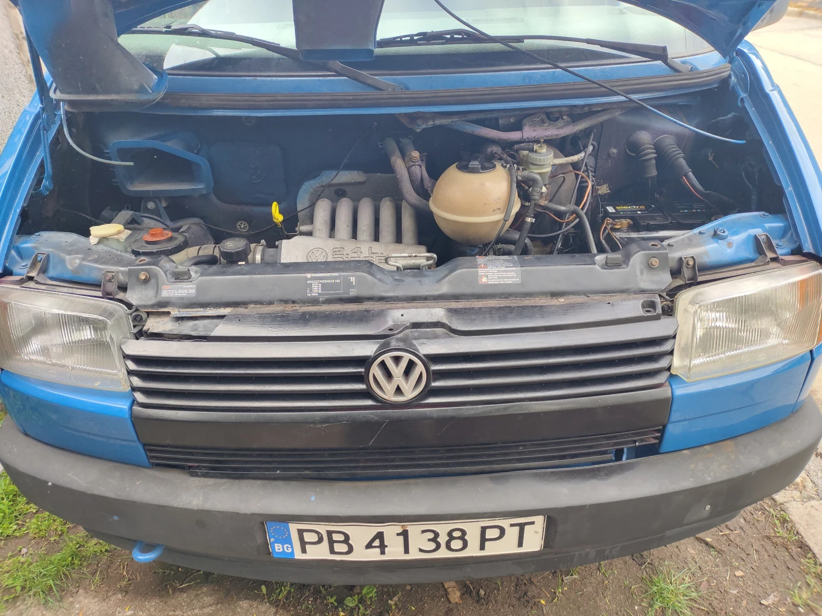 VW Caravelle  - изображение 3