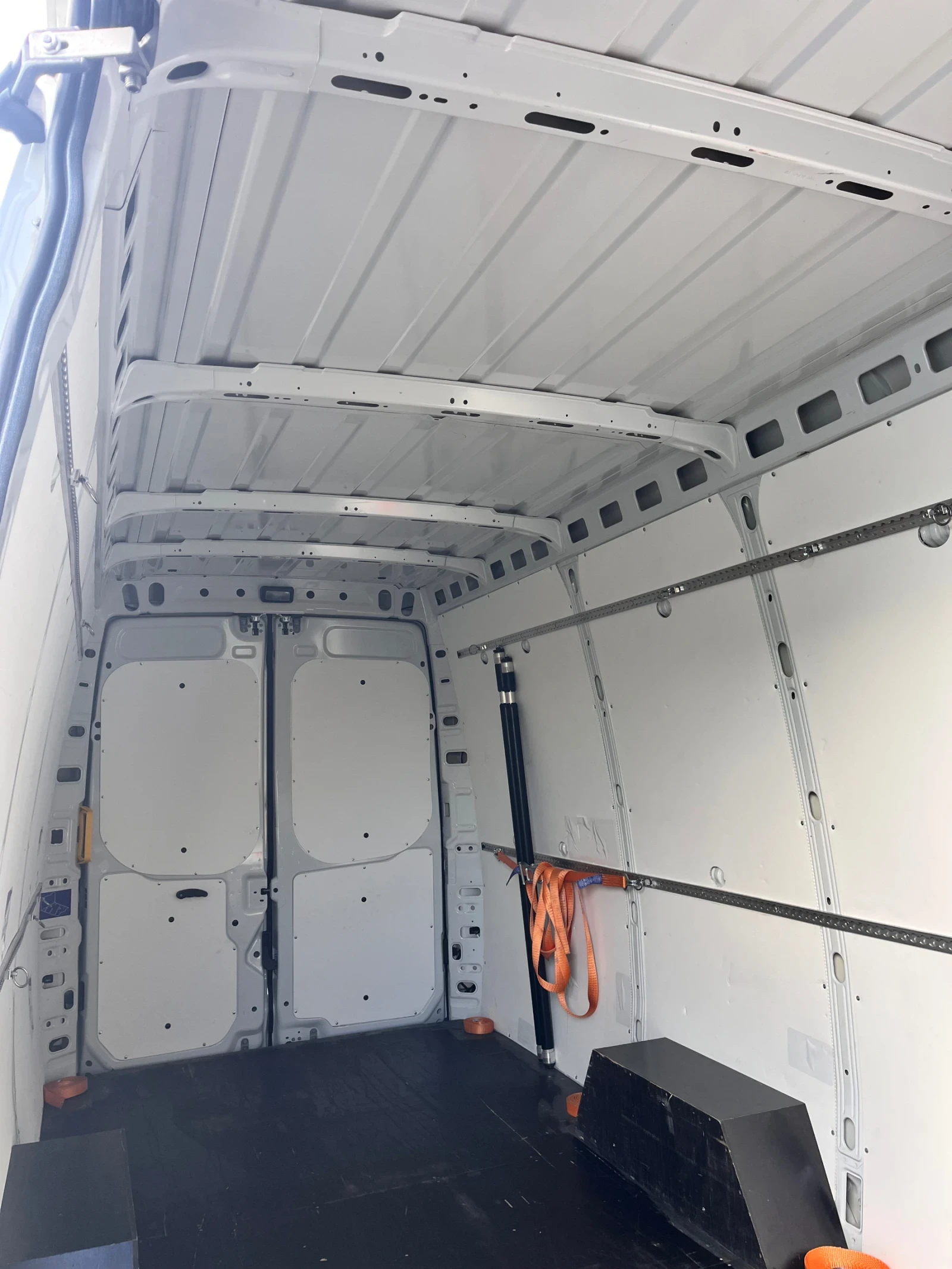 Iveco 35S18 ������ | Mobile.bg � ����������� 11