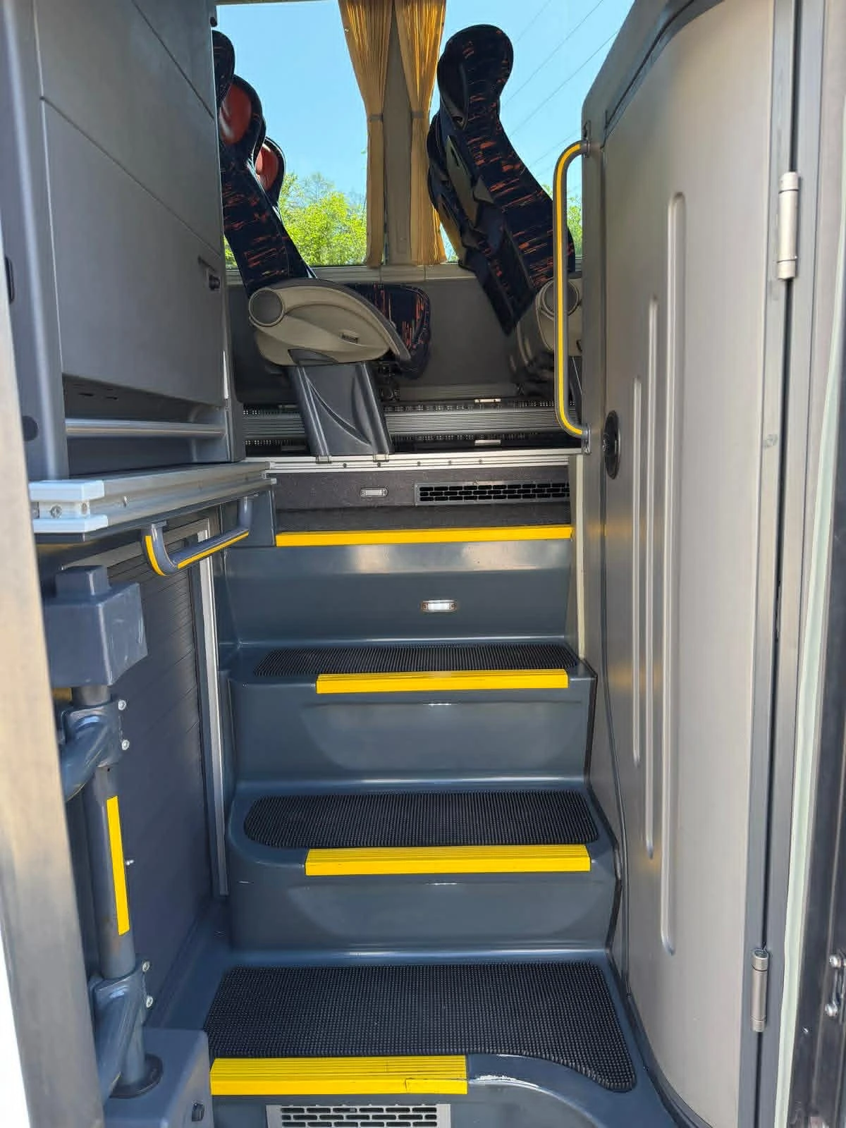 Temsa Safir ������ �� | Mobile.bg � ����������� 14