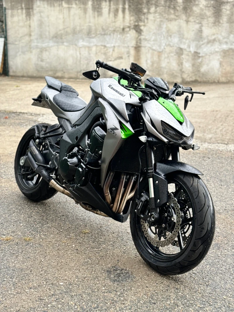 Kawasaki Z 1000 1ви Собственик !, снимка 1 - Мотоциклети и мототехника - 40639245