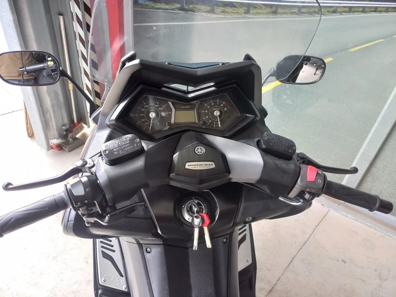 Yamaha T-max 530, снимка 10 - Мотоциклети и мототехника - 52318617