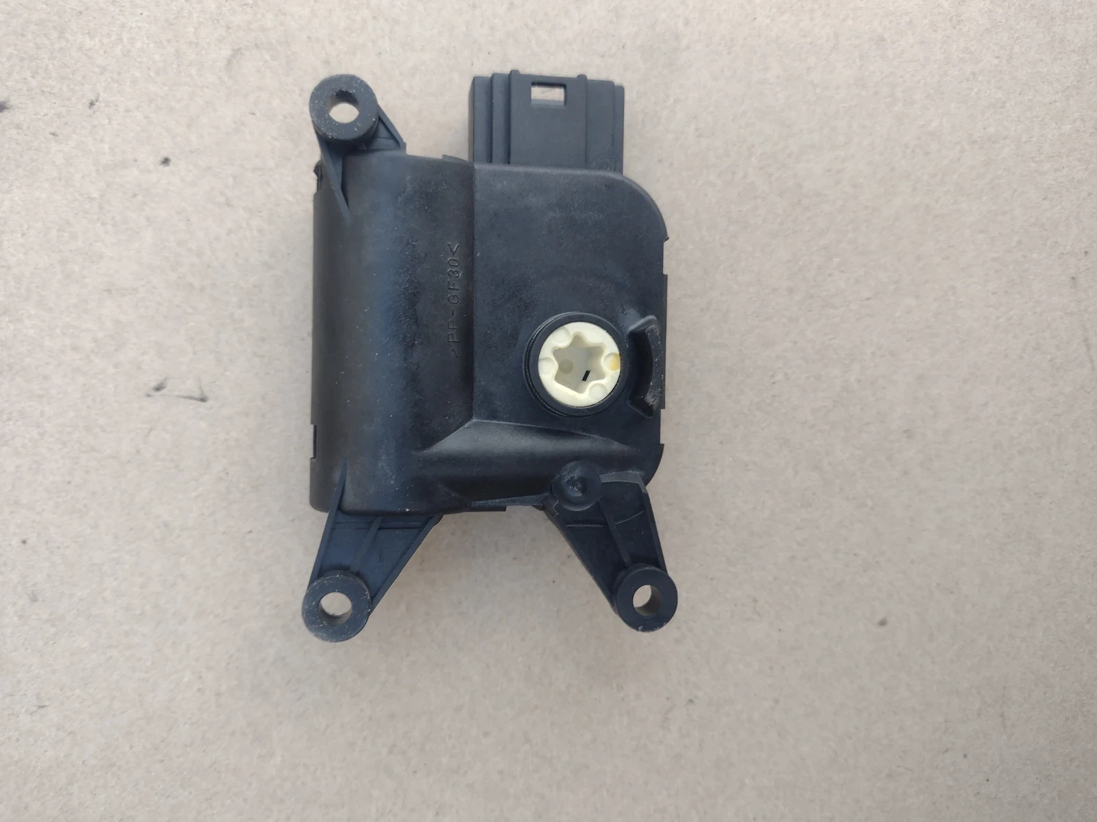 3C0907511Q    VW SKODA AUDI 0132801362 Bosch | Mobile.bg   3