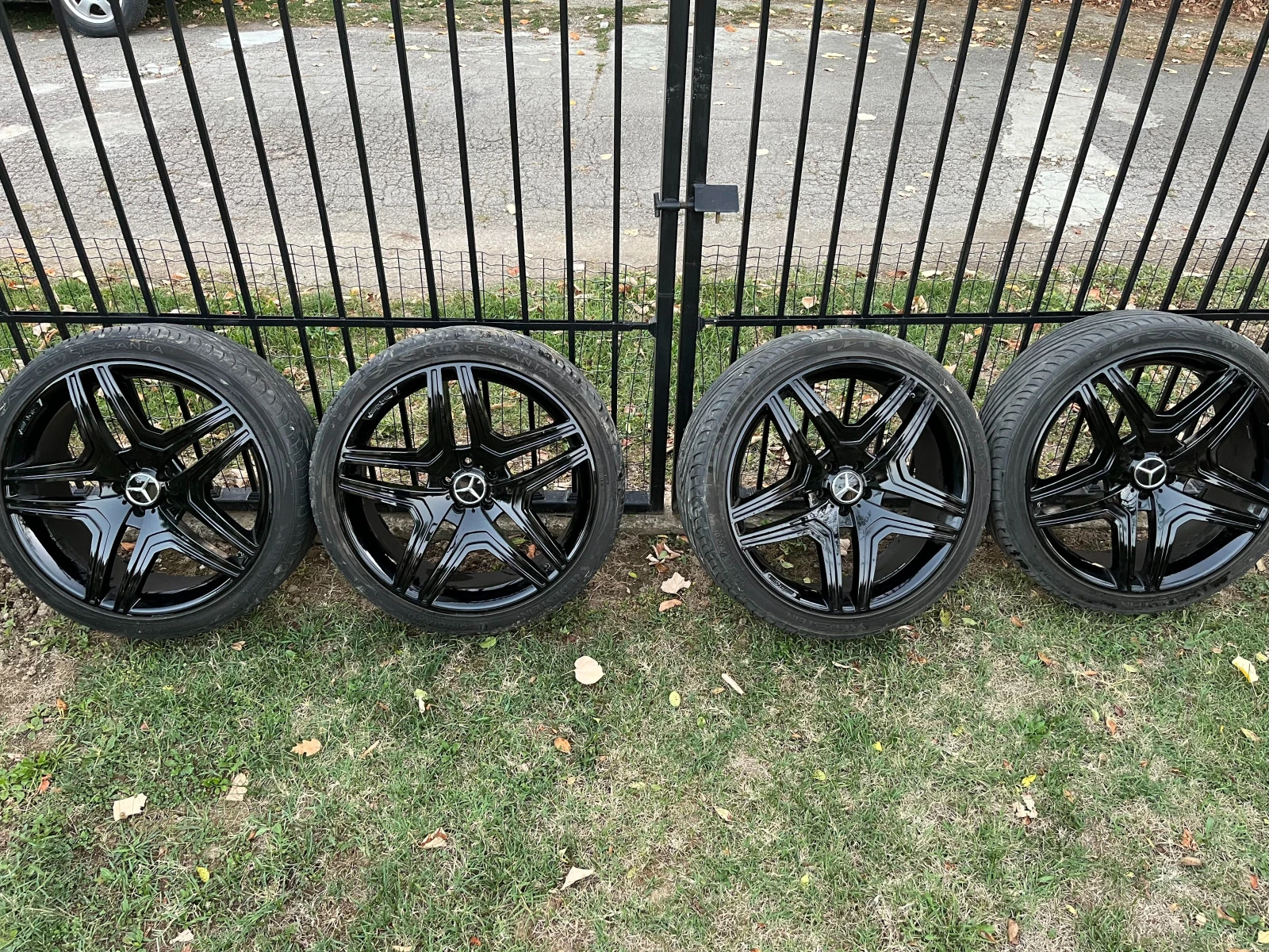    265/35R22 | Mobile.bg   2