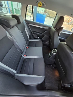 Skoda Octavia 4x4 с камера и Дистроник, снимка 10