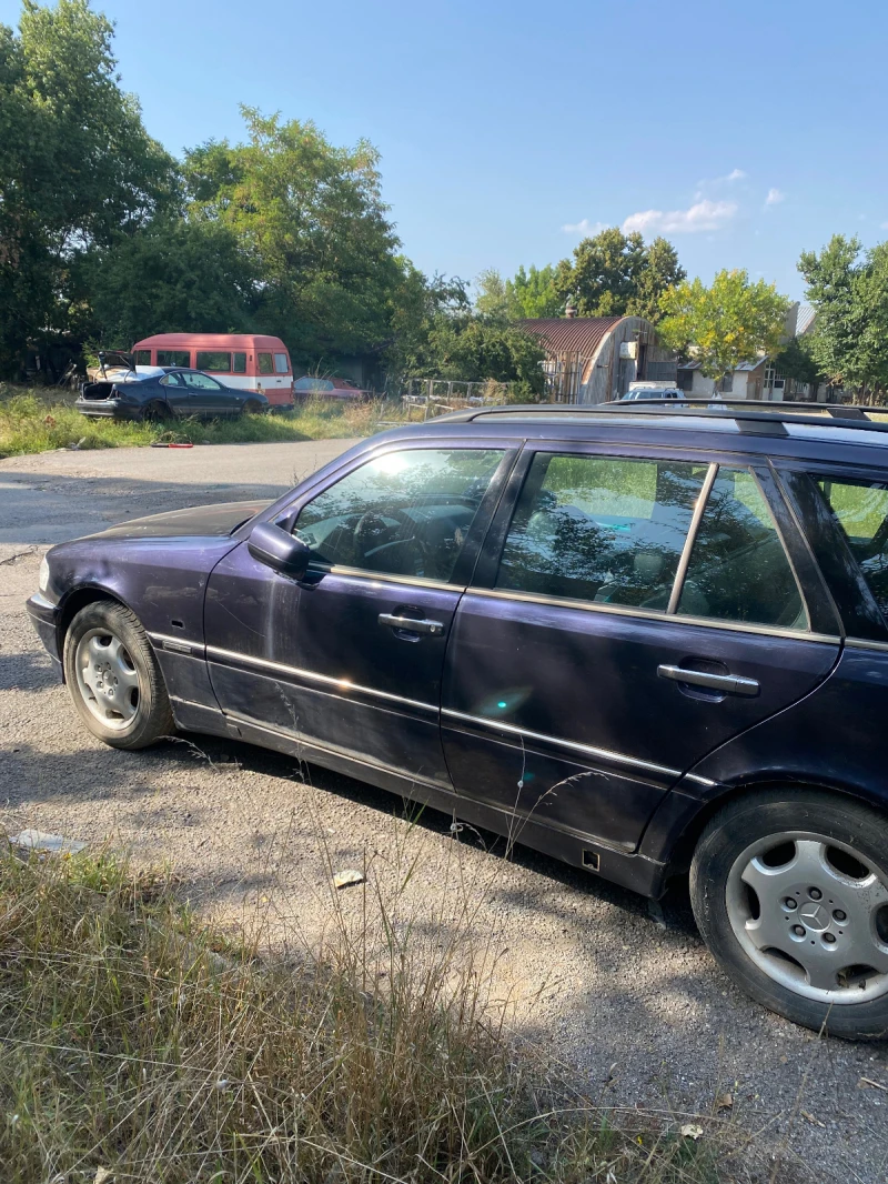 Mercedes-Benz C 200 200 kompressor, снимка 6 - Автомобили и джипове - 49567597