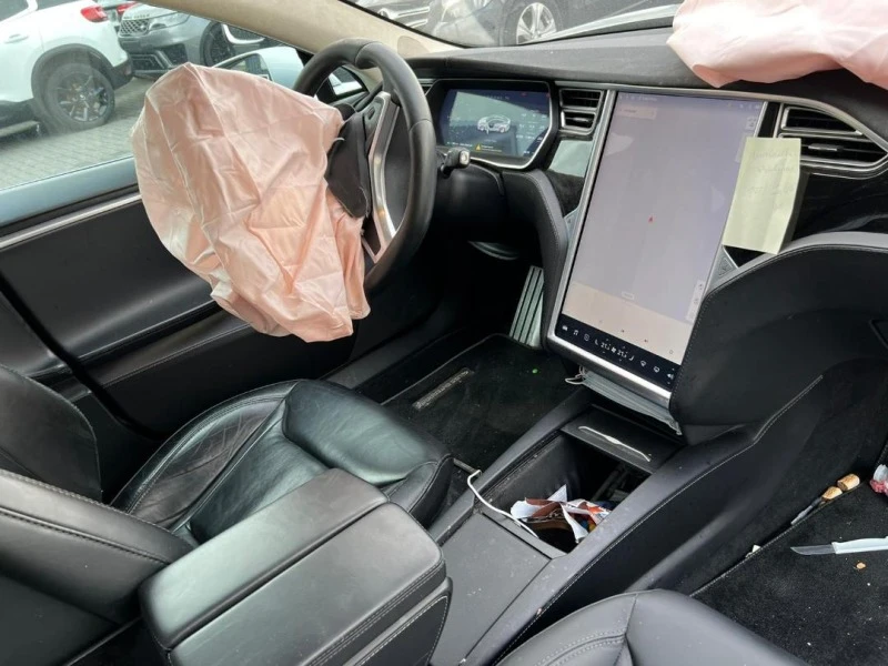 Tesla Model S 75Д 4х4 Европейска, снимка 9 - Автомобили и джипове - 38223833