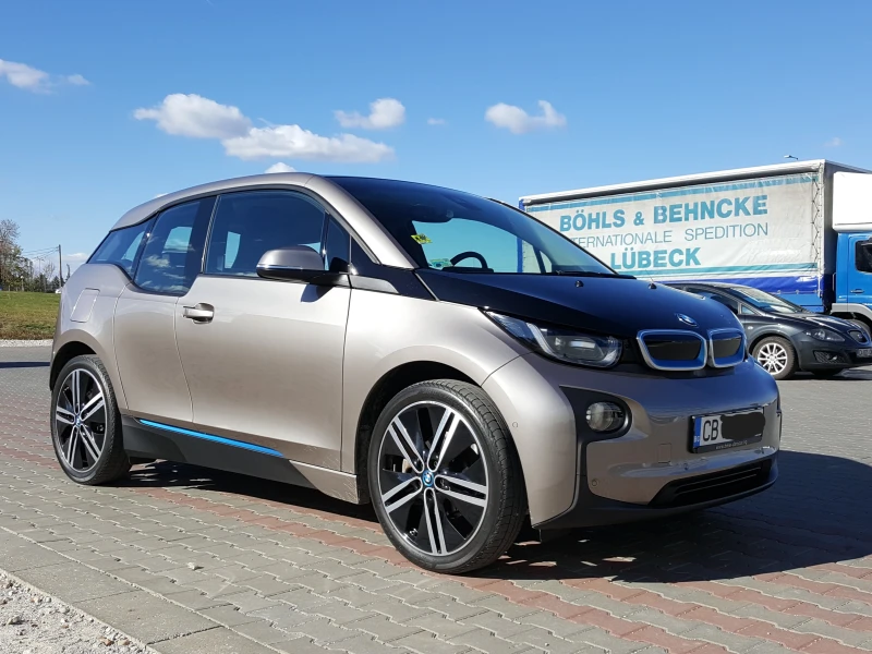 BMW i3, снимка 1 - Автомобили и джипове - 47710343