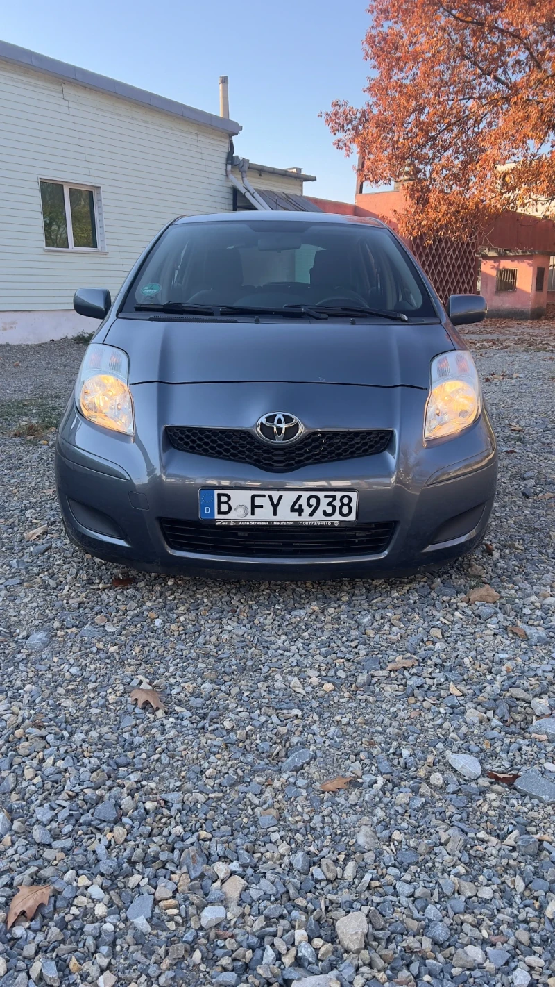 Toyota Yaris 1300, снимка 2 - Автомобили и джипове - 47963098