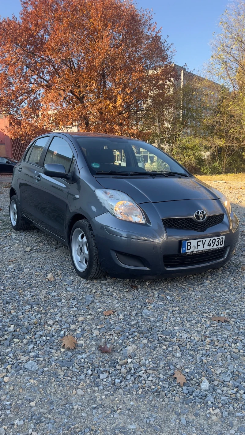 Toyota Yaris 1300, снимка 1 - Автомобили и джипове - 47963098