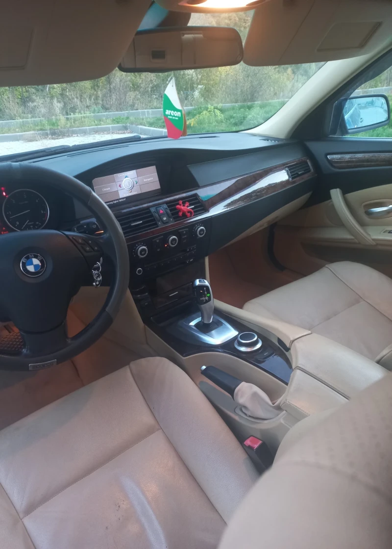 BMW 530, снимка 4 - Автомобили и джипове - 48158412