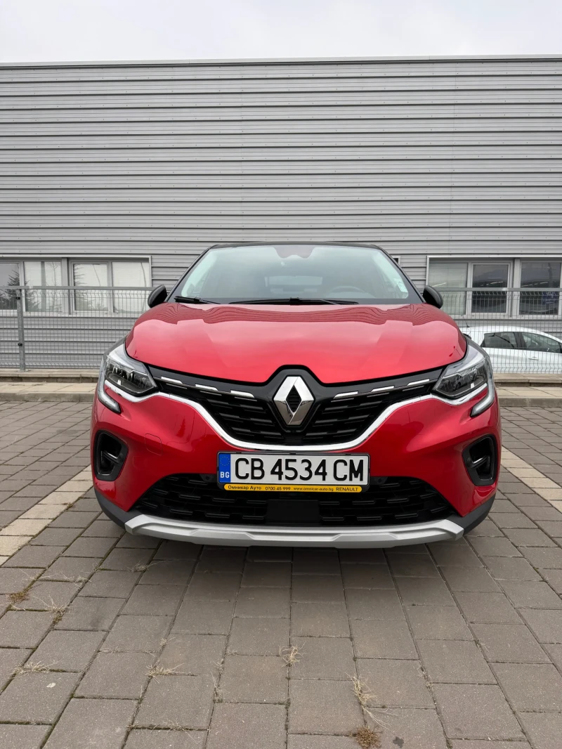 Renault Captur, снимка 2 - Автомобили и джипове - 48984851