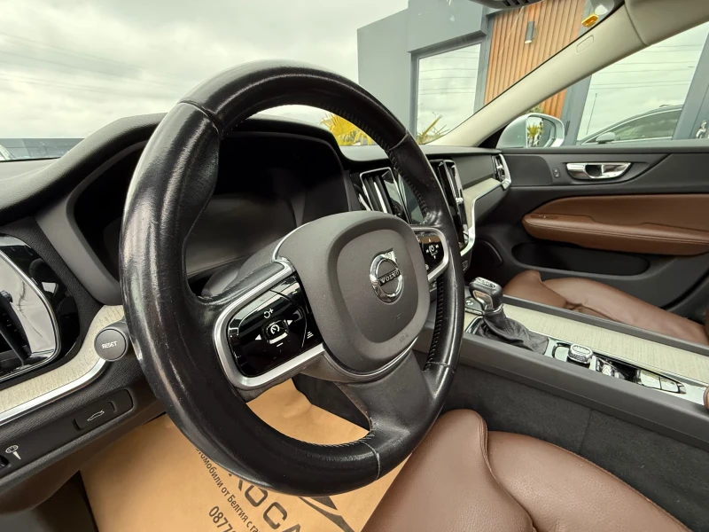 Volvo V60 Inscription//2019година нов внос!, снимка 15 - Автомобили и джипове - 49204355