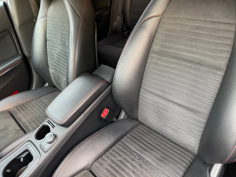 Mercedes-Benz CLA 250 2.0-211кс. 4x4 AMG Line, снимка 8 - Автомобили и джипове - 52483670