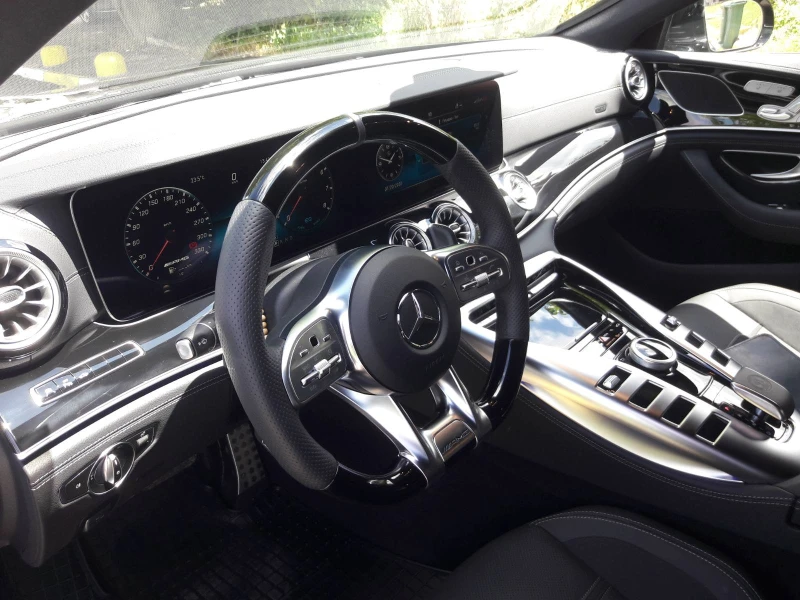 Mercedes-Benz GT 43, снимка 2 - Автомобили и джипове - 52323631