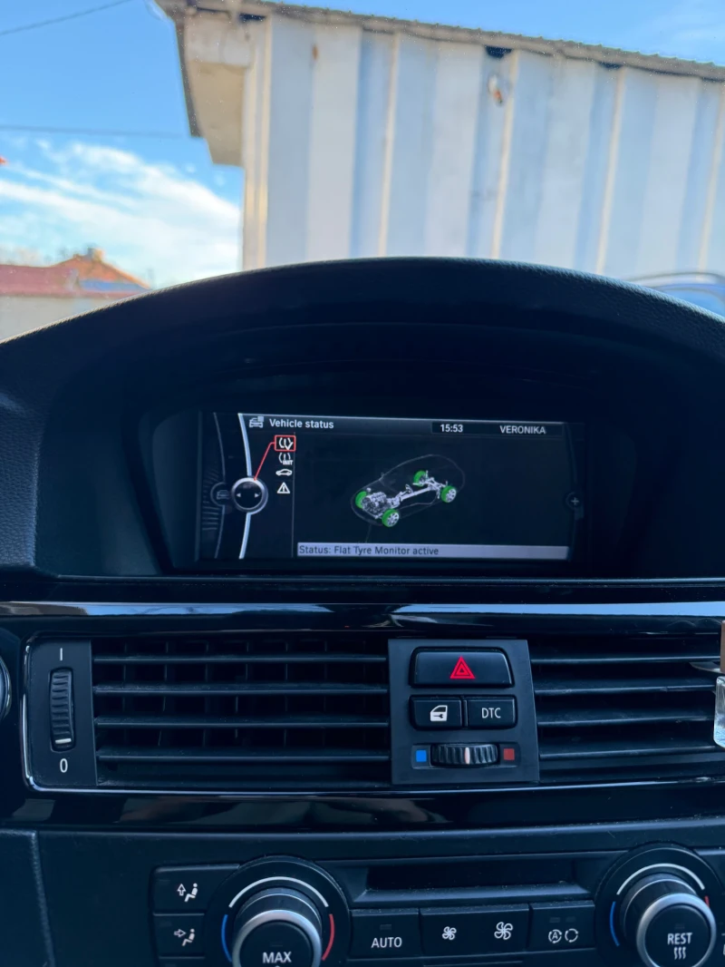 BMW 320, снимка 11 - Автомобили и джипове - 52409721