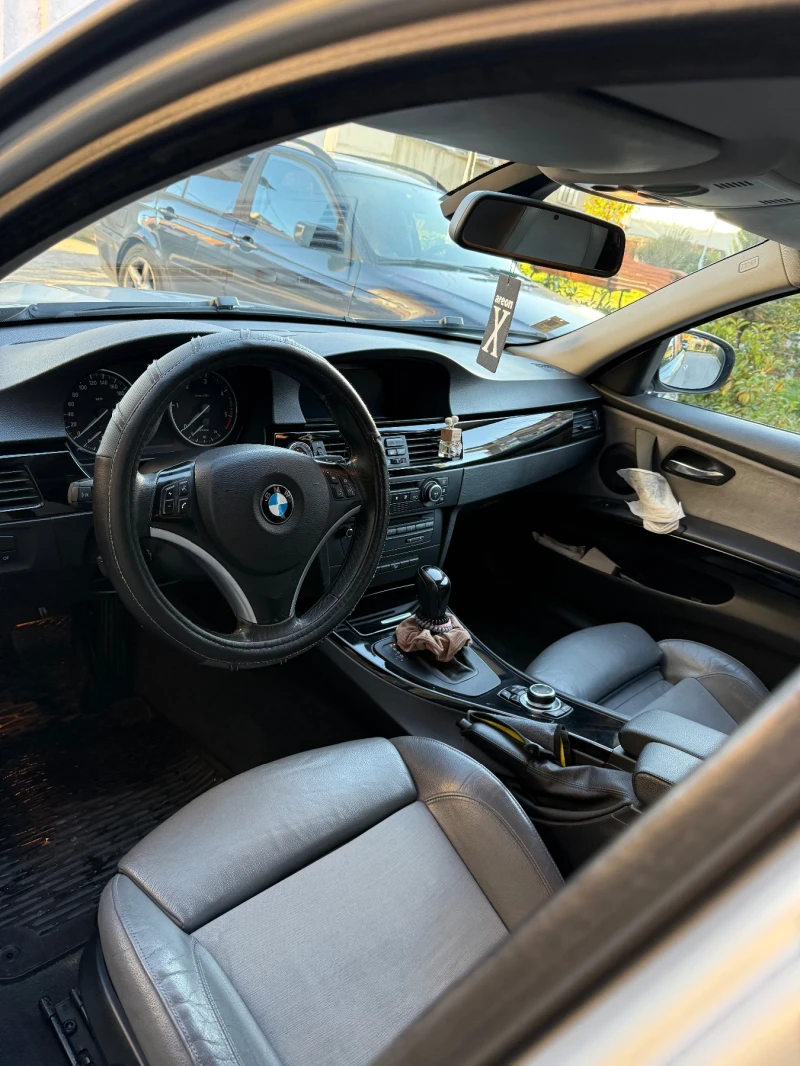 BMW 320, снимка 7 - Автомобили и джипове - 52409721