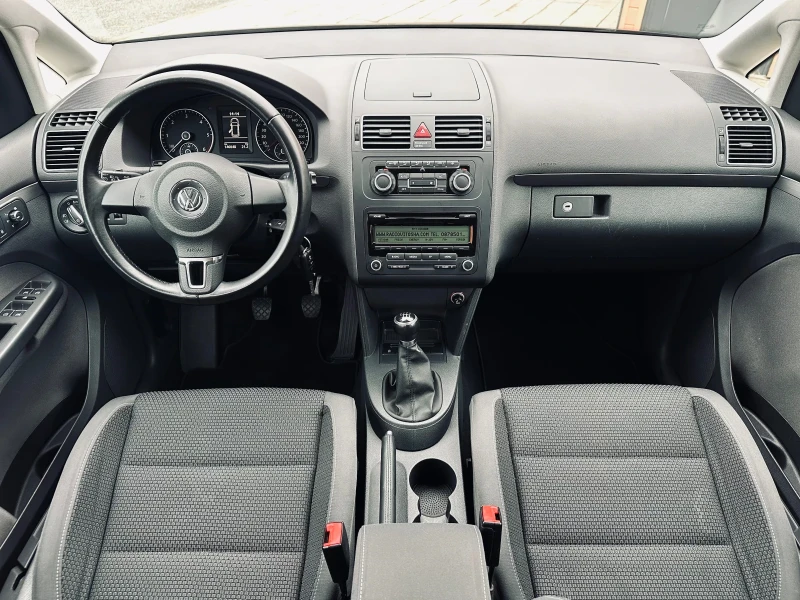 VW Touran 7-места/6-скорости/Автопилот, снимка 12 - Автомобили и джипове - 52576031