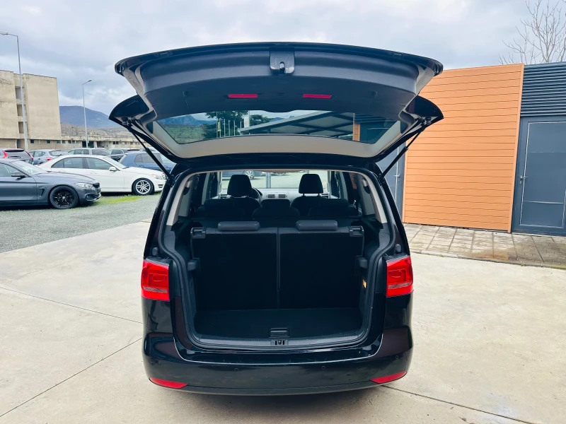 VW Touran 7-места/6-скорости/Автопилот, снимка 14 - Автомобили и джипове - 52576031