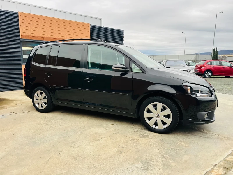 VW Touran 7-места/6-скорости/Автопилот, снимка 4 - Автомобили и джипове - 52576031