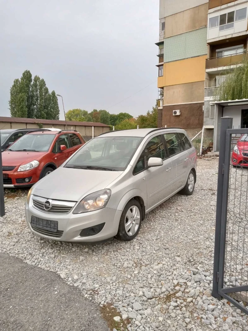 Opel Zafira 1.7 CDTI, снимка 2 - Автомобили и джипове - 53358543