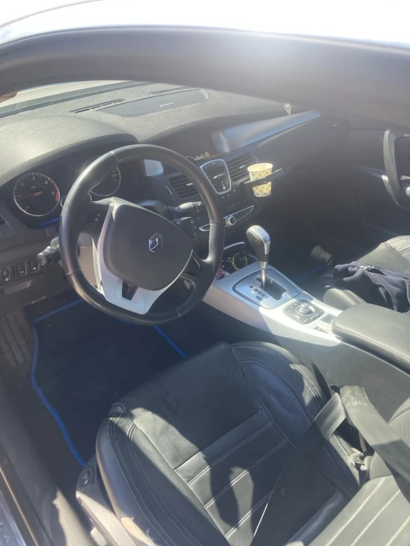 Renault Laguna Купе, снимка 4 - Автомобили и джипове - 53363997