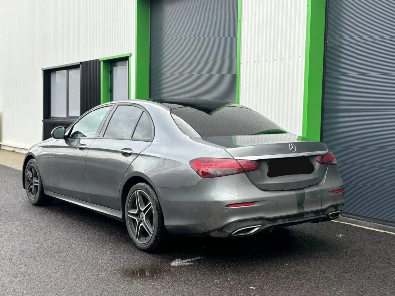 Mercedes-Benz E 220 ОЧАКВАН ВНОС Mercedes E220d FACELIFT 2021* AMG, снимка 5 - Автомобили и джипове - 53470529