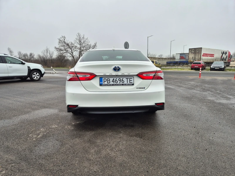 Toyota Camry  COMFORT 2.5 DUAL VVTI HYBRID, снимка 4 - Автомобили и джипове - 53510368