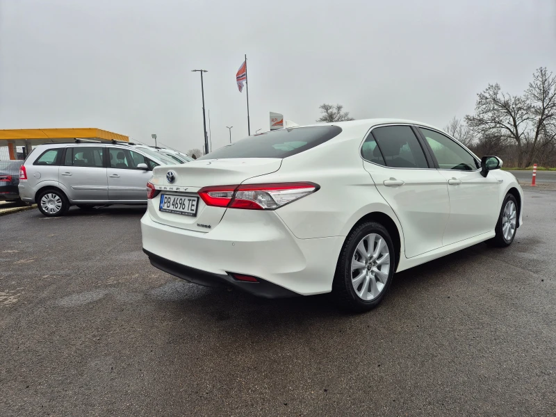 Toyota Camry  COMFORT 2.5 DUAL VVTI HYBRID, снимка 5 - Автомобили и джипове - 53510368